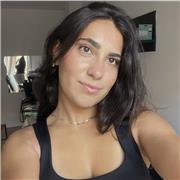 Maestra de primaria con mención en especial , daría clases a alumnos de infantil y primaria